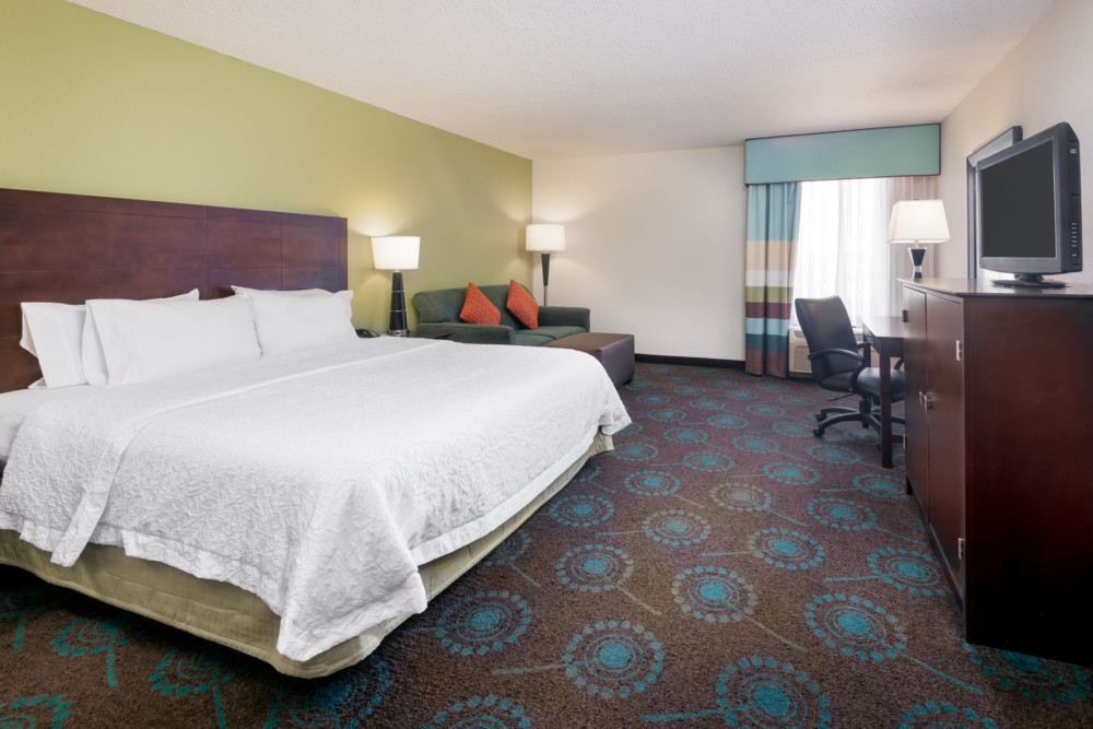 Hampton Inn Orlando International Airport-2